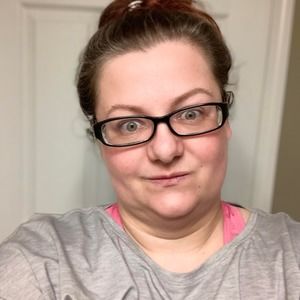 Meet your Posher, Kendra